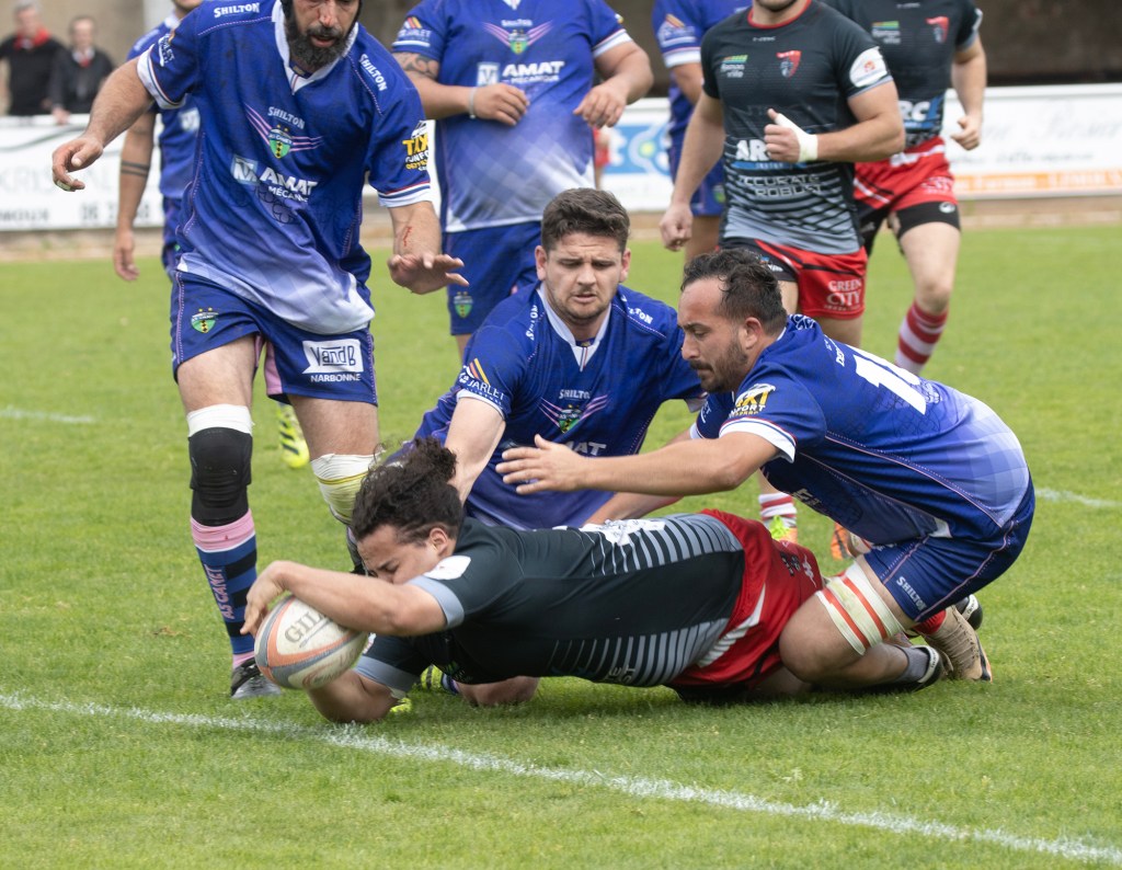 Essai de l'US Ramonville en finale du championnat d'Occitanie face à l'AS Canet