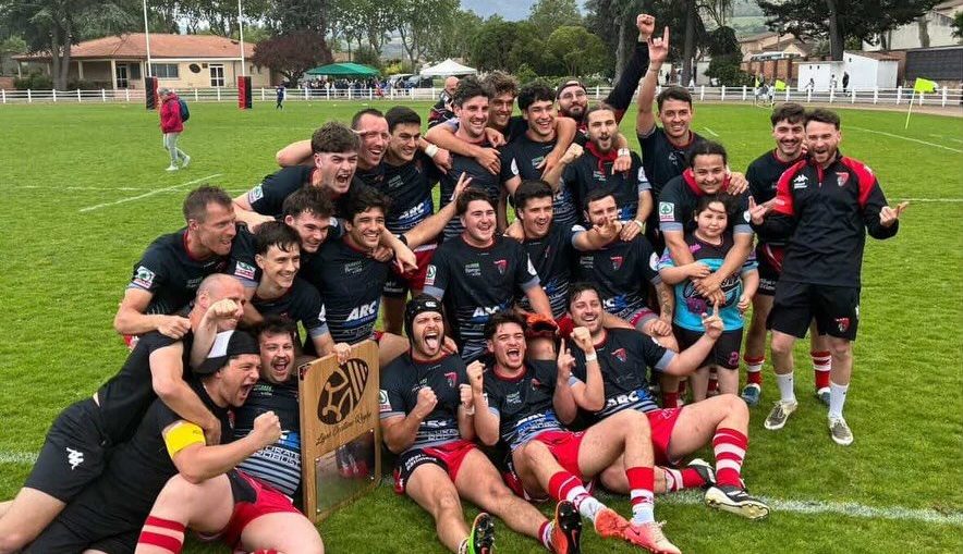 Les seniors de l'US Ramonville Rugby XV Champions d'Occitanie de Promotion Regionale 2 en 2026